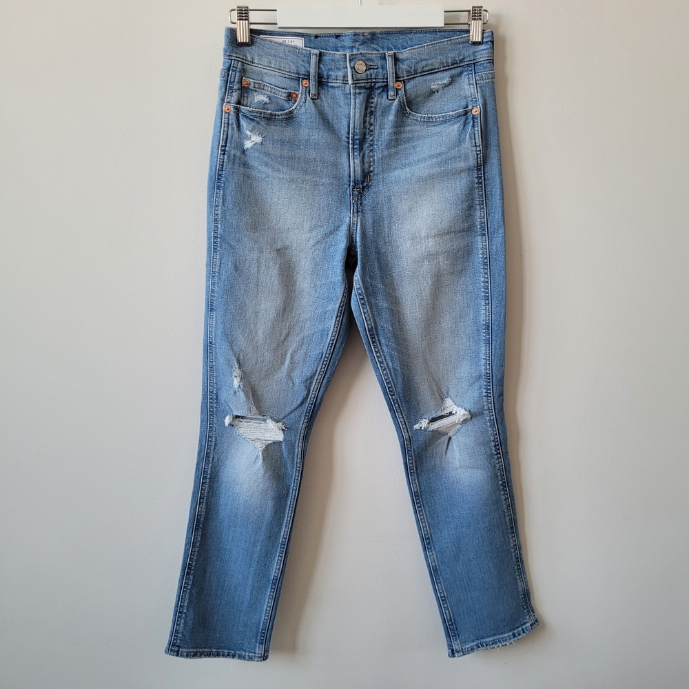 GAP Vintage Slim High Rise Blue Distressed Women Jeans Size 6